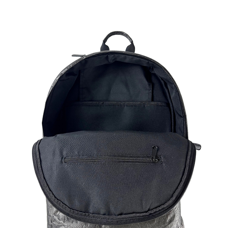 simple modern backpack 