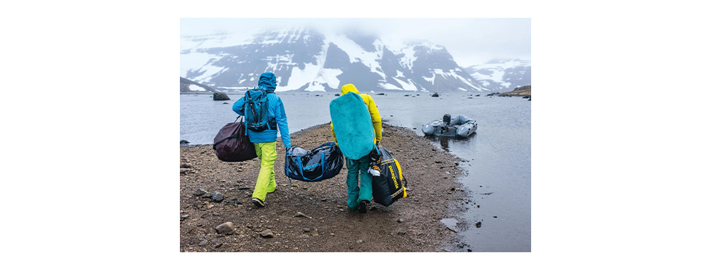 sturdy handles sturdy handles